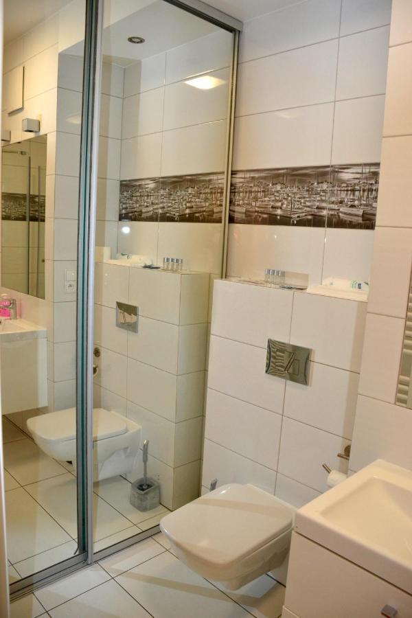 Apartamenty Centrum Nad Motlawa Z Widokiem Na Patio Z Balkonem Гданьск Экстерьер фото